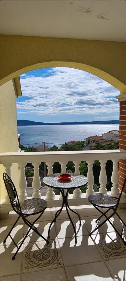 Bed & Breakfast Barbara Novi Vinodolski Exteriör bild